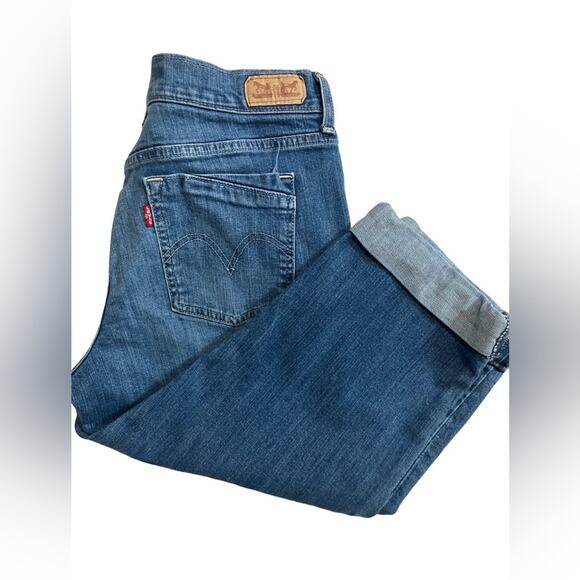 Levi's Blue Cropped Ankle Jeans with Rolled Cuffs - Picture 1 of 12